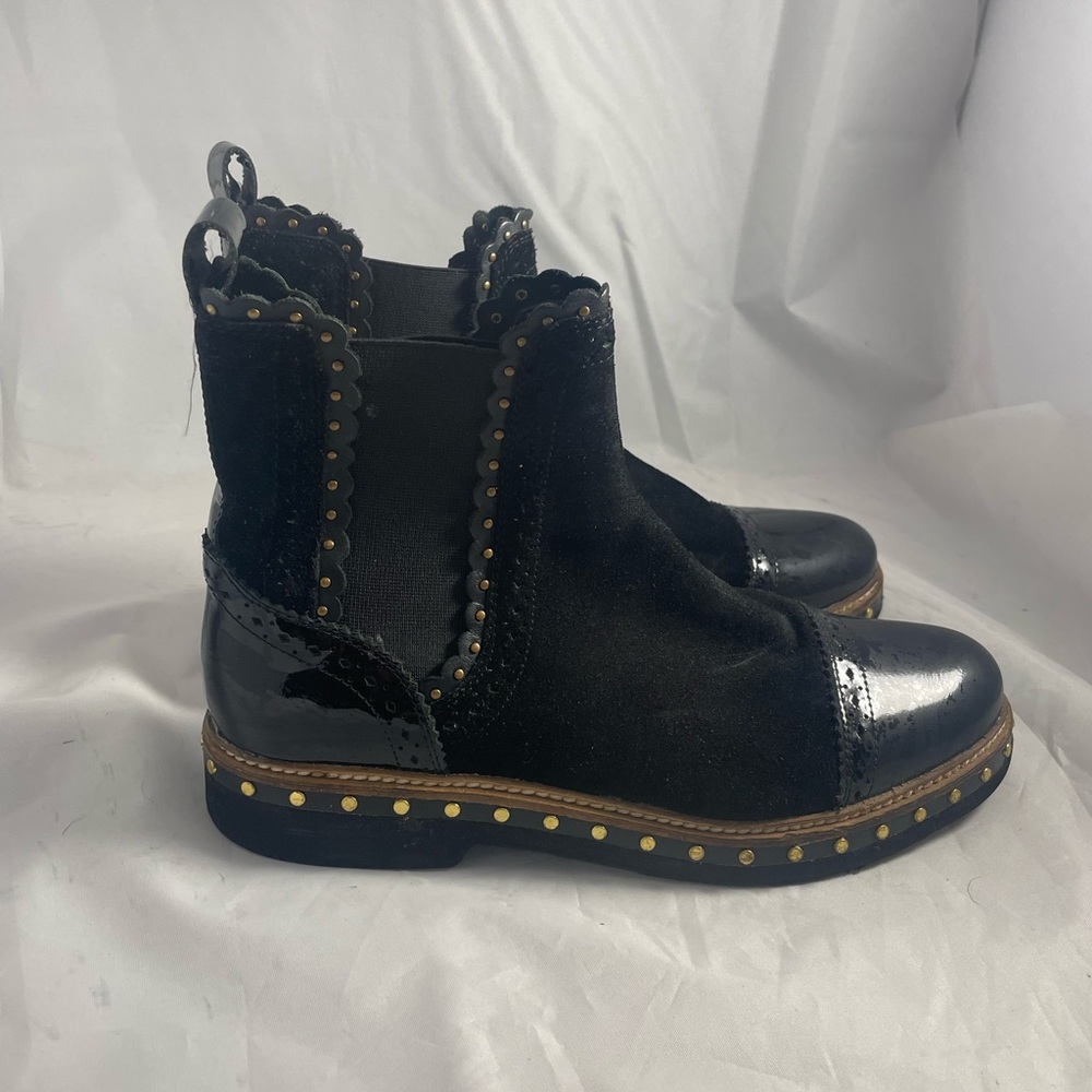 Free People Atlas Black Suede Leather Studded Chelsea Boots Women’s Size EU 39